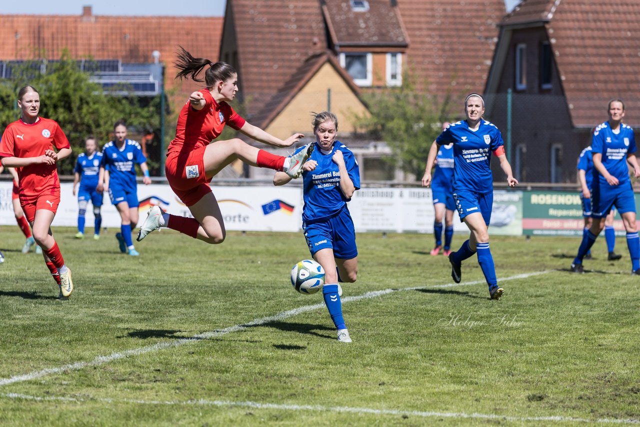 Bild 218 - F TSV Zarpen - Holstein Kiel II : Ergebnis: 2:6